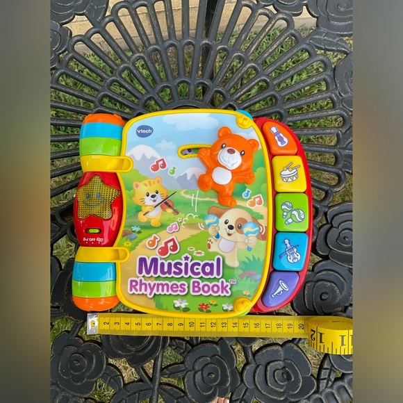 VTech Musical Rhymes Book Color Red for 6 Months to 3 Years - Picture 6 of 9